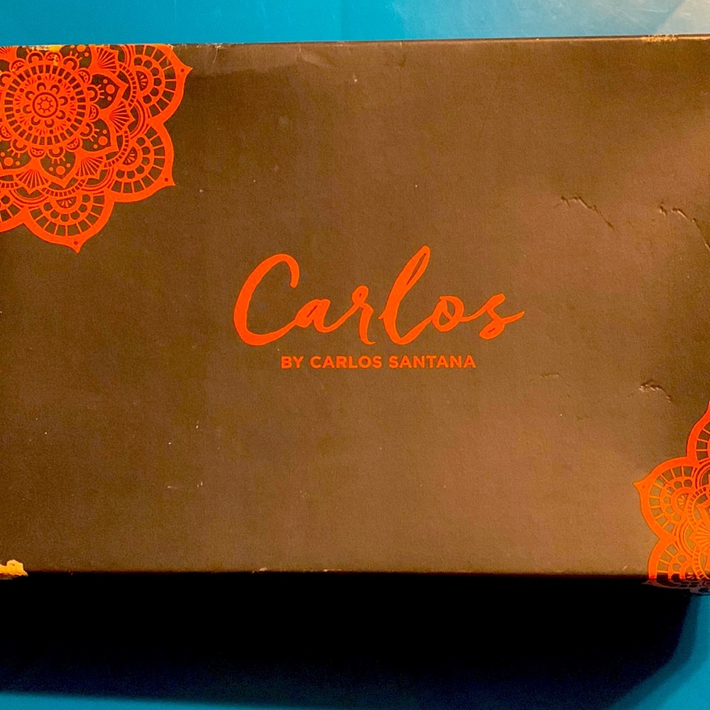 Carlos Santana Size US 7M Navy Suede Ankle Boots. Brand new in box